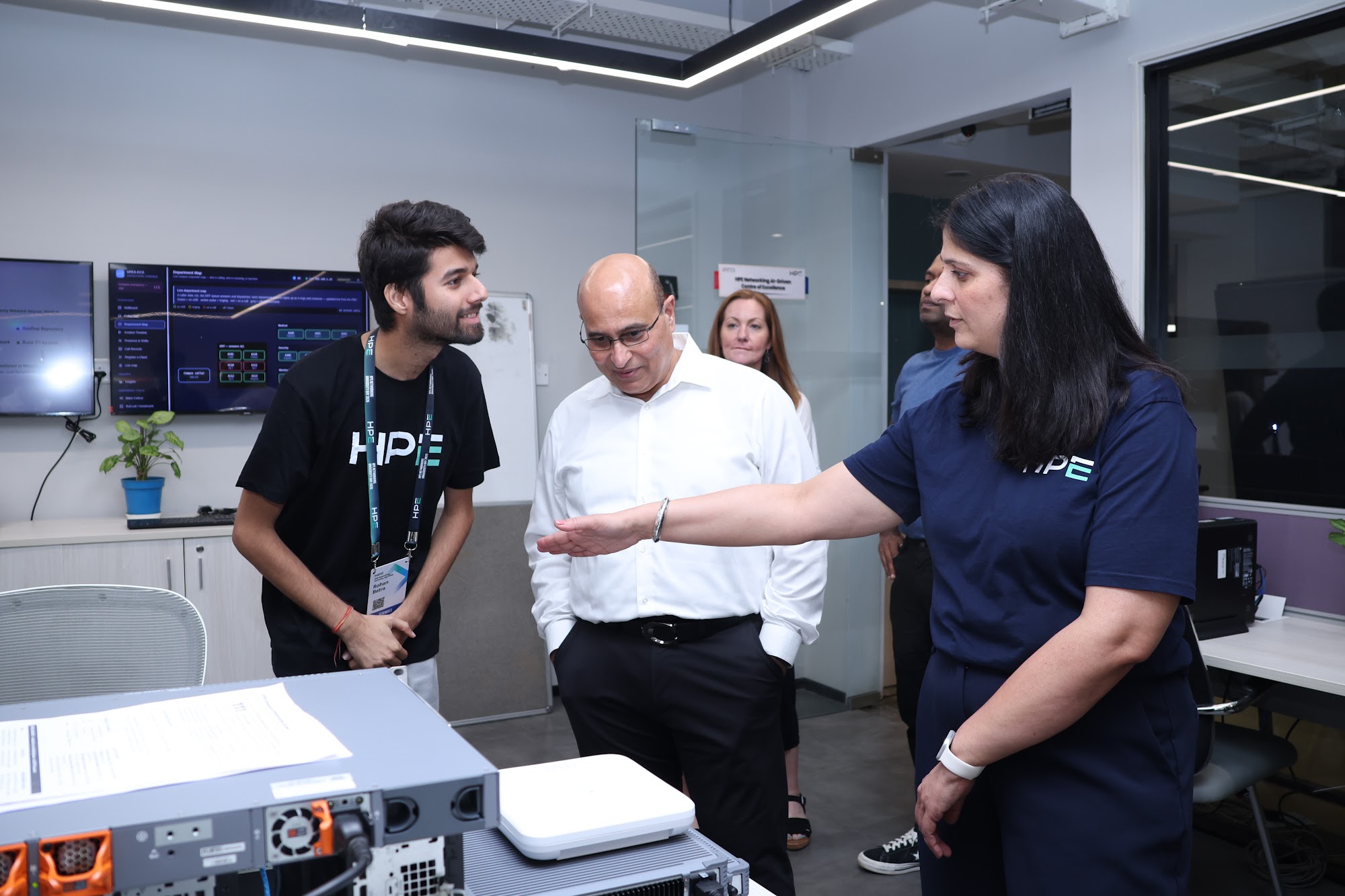 The UPES-ECS response-desk hardware demonstrated to Team HPE.